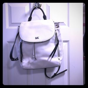 ❌SOLD❌ Michael Kors Evie Backpack!!